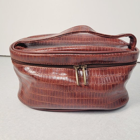 Lancome Make Bag and Make up - Picture 2 of 13